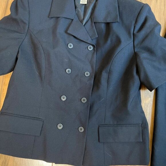 Atrium Collection 2 piece outfit size 14 - Picture 3 of 8